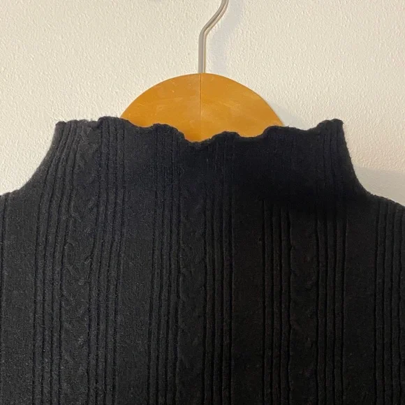Urban Outfitters Black Long Sleeve Top - Picture 6 of 7
